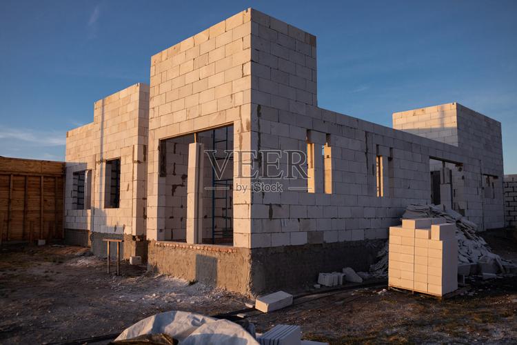 住宅房屋建造中使用的不同材料和产品照片摄影图片